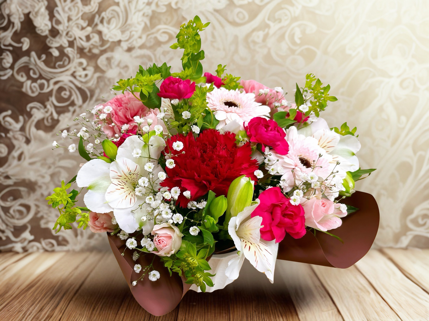 【想いが華やぐ】ピンク＆ホワイトの上質アレンジメント