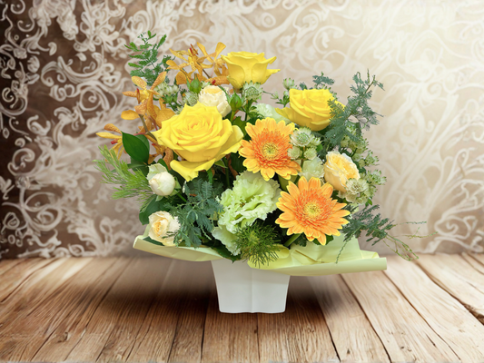 【陽だまりの祝福】イエロー＆オレンジのビタミンカラーアレンジメント